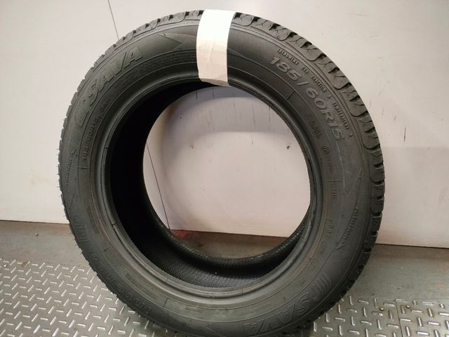 Neumático de ocasión 185/60R15 84H