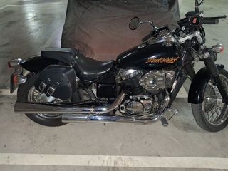 Honda VT Shadow 750 Black Widow
