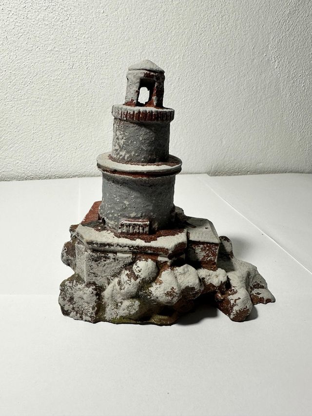 Faro de cerámica para acuario