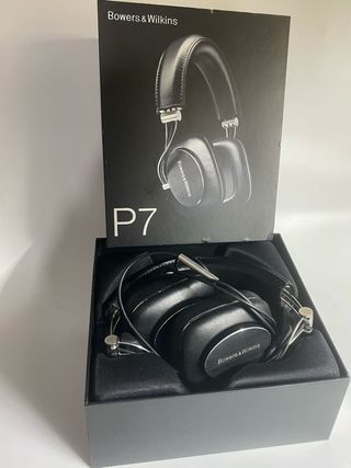 Auricurales BW P7 Impecable