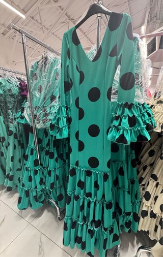 Vestido flamenca verde con lunares