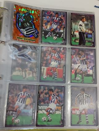 Mundicromo 2004. Album y 524 cartas.