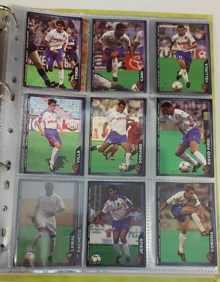 Mundicromo 2004. Album y 524 cartas.