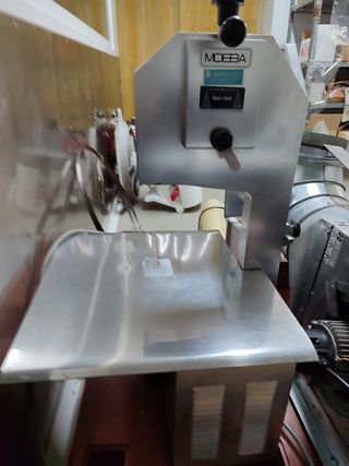 Sierra de cinta. Sinfín.