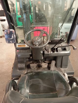 Carretilla elevadora Nissan 2000 KG