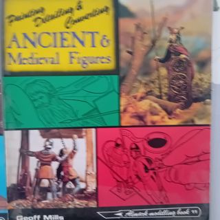 Libro: modellazione di figure medievali antiche