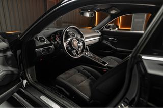 Porsche 718 Cayman 2016