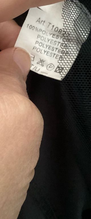 Gonna nera in tulle con cintura oro