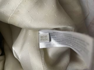Chaquetón de entretiempo color beige
