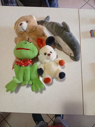 Peluche 4 pezzi