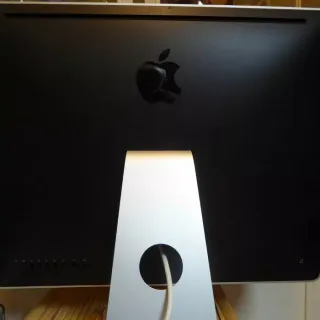 Apple iMac 7.1 20" Core 2 duo 1.0 GHz 2 GB RAM 250