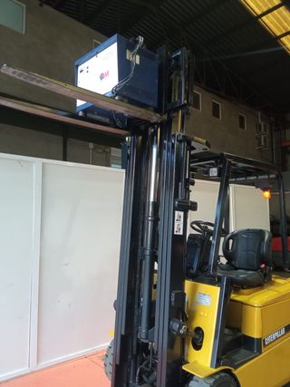 CARRETILLA ELEVADORA CATERPILLAR 1.6 Kg -OCASIÓN