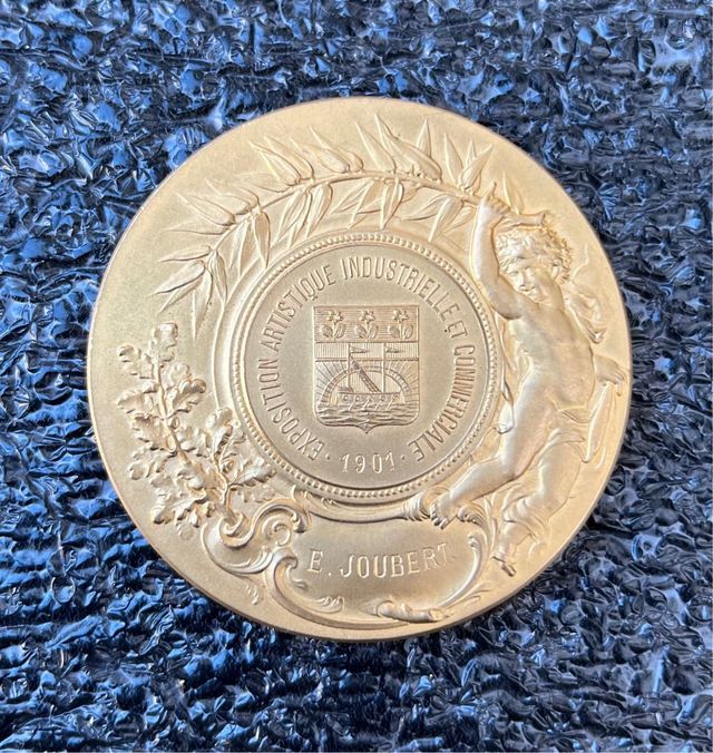 Medalla de bronce firmada Louis Bottée
