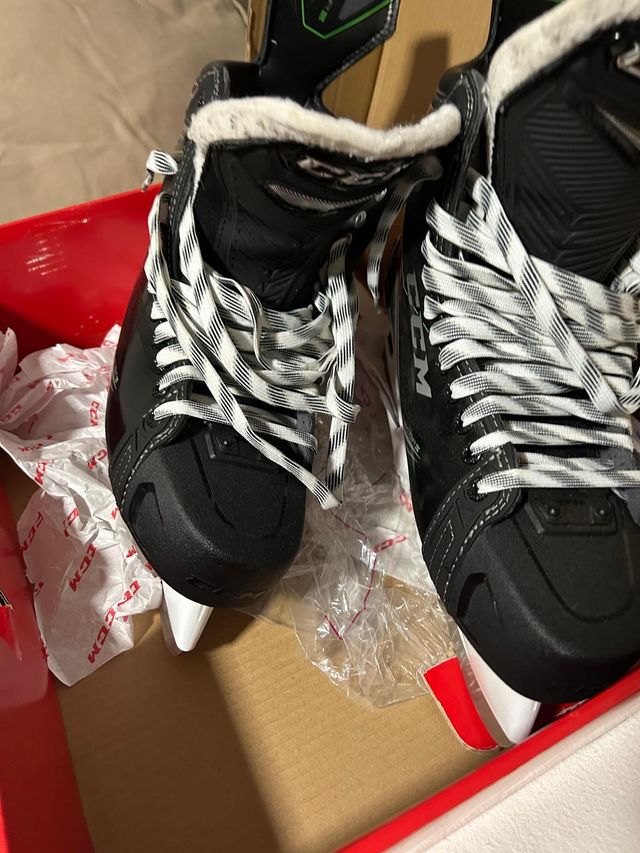 Patines de Hockey/Hoquei Hielo CCM 90K Ribcore