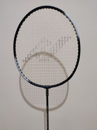 RAQUETA BÁDMINTON DE CARBONO