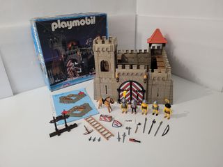 Castillo antiguo de Playmobil CON CAJA