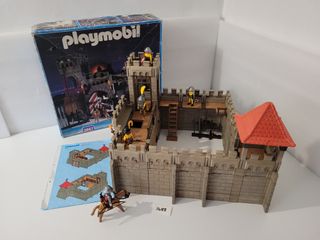 Castillo antiguo de Playmobil CON CAJA
