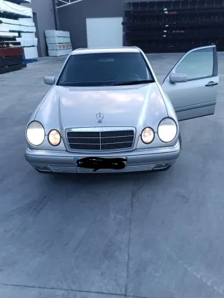 Mercedes-Benz Clase E250
