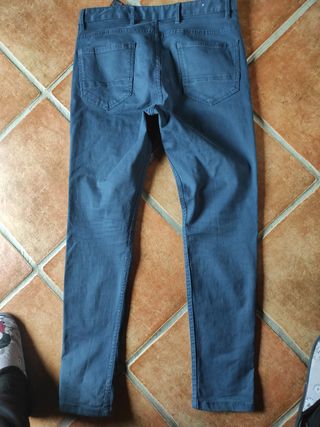 Pantalón chico Zara