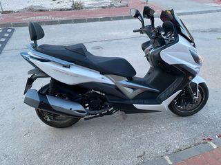 KYMCO XCITING 400i (sin ABS)