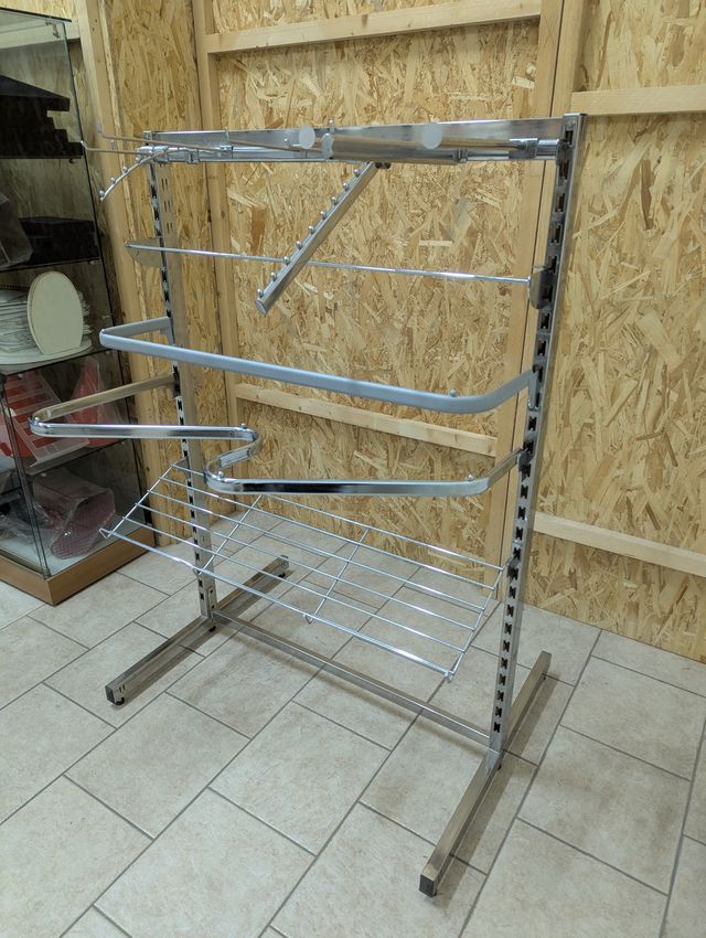 Nuovo stender espositore gondola con diverse barre