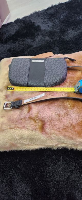 Riñonera michael kors