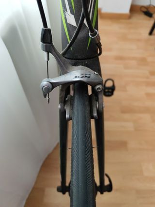 Bicicleta de carretera regalo rodillo