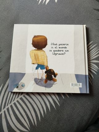 Lágrimas Bajo La Cama