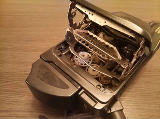 Antigua Videocámara PANASONIC VHS-C NV-A1