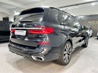 BMW X7 xDrive30d Pack M