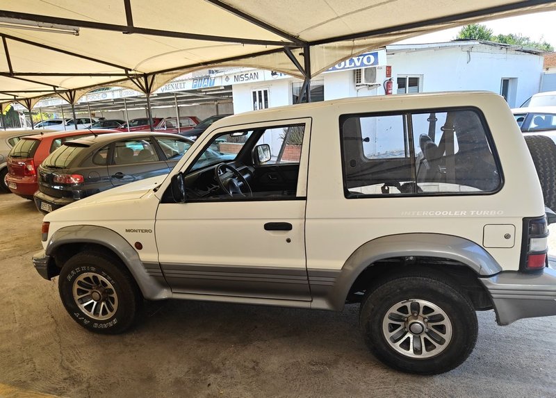 Mitsubishi Montero 1993, foto 3
