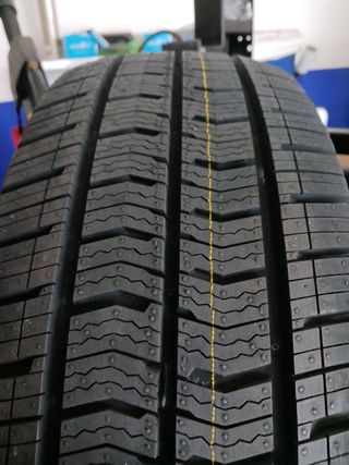 225 75 R16C 121-120R KUMHO PORTRAN 4S CX11