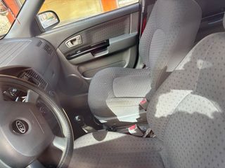 KIA Clarus 2003