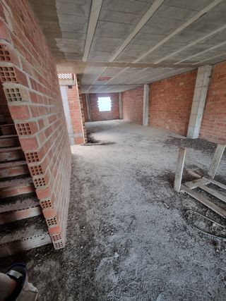 Bloque de pisos por piso