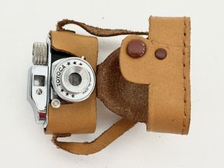 TOYOCA mini cámara espia vintage