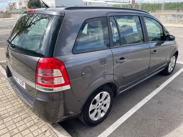 Opel Zafira 2009