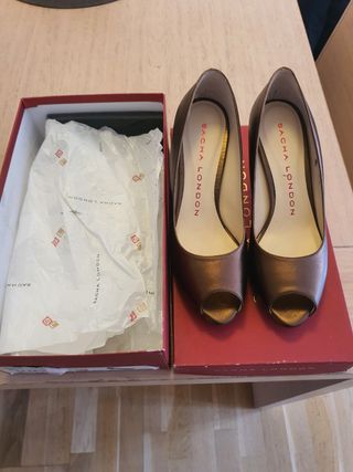 Zapatos de salón talla 38