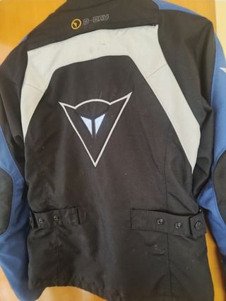3 Chaquetas de moto