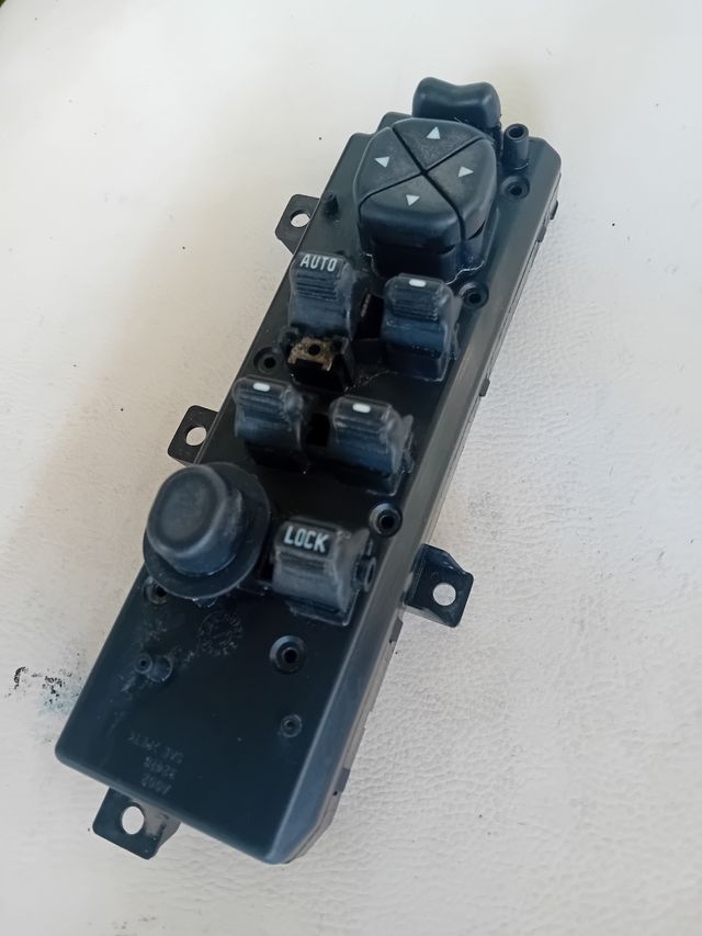 Botonera elevalunas jeep grand cherokee WJ 1999-04