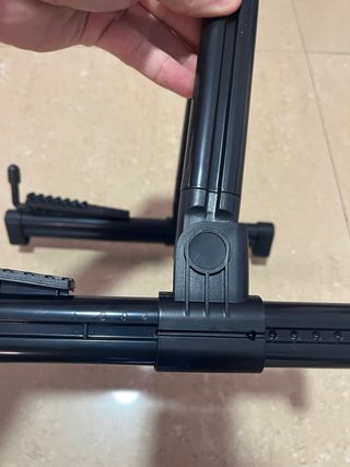 Soporte plegable para guitarra