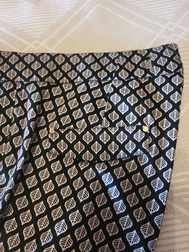 Pantalon pitillo Esfera 