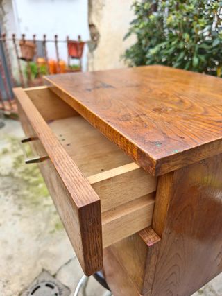 Cajonera en Roble Antigua