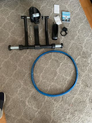 Bkool Pro con cubierta específica y suscripción.