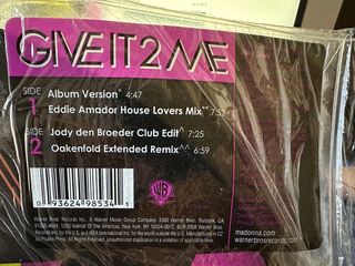 Picture disc Madonna Give it 2 Me