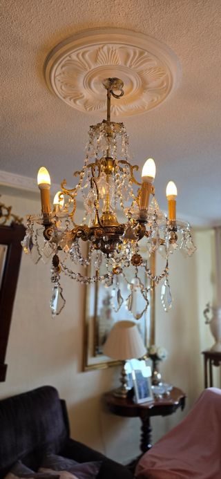 Antigua lámpara de bronce y cristal