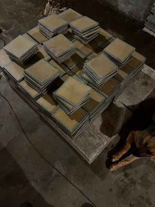 Baldosa hidraulica antigua