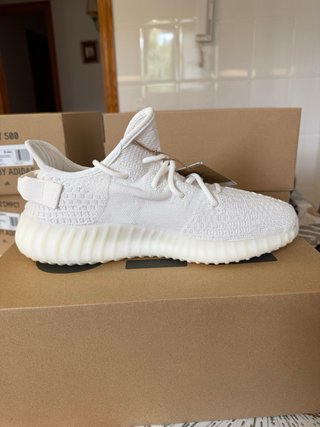 Yeezy Boost 350 v2 Bone