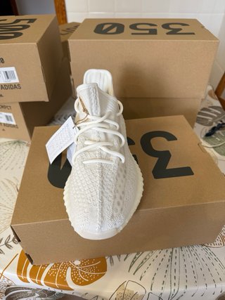Yeezy Boost 350 v2 Bone