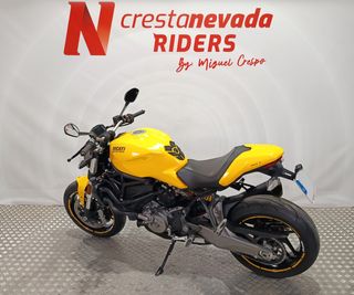 Ducati Monster 821