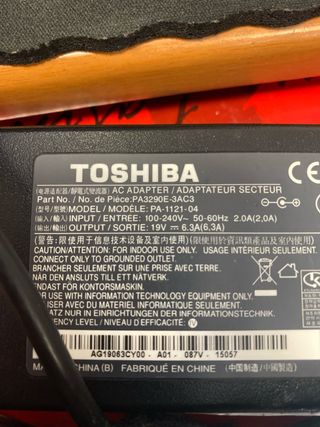 Alimentatore caricabatteria pc